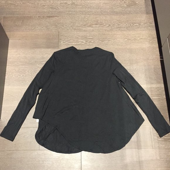 ⭐Host Pick⭐ lululemon lifted balance long sleeve top - NWT - Picture 2 of 5